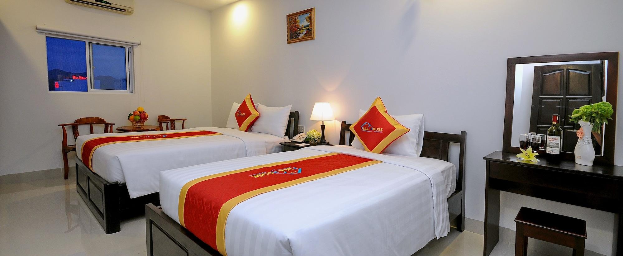 Full House Hotel Nha Trang Exterior photo