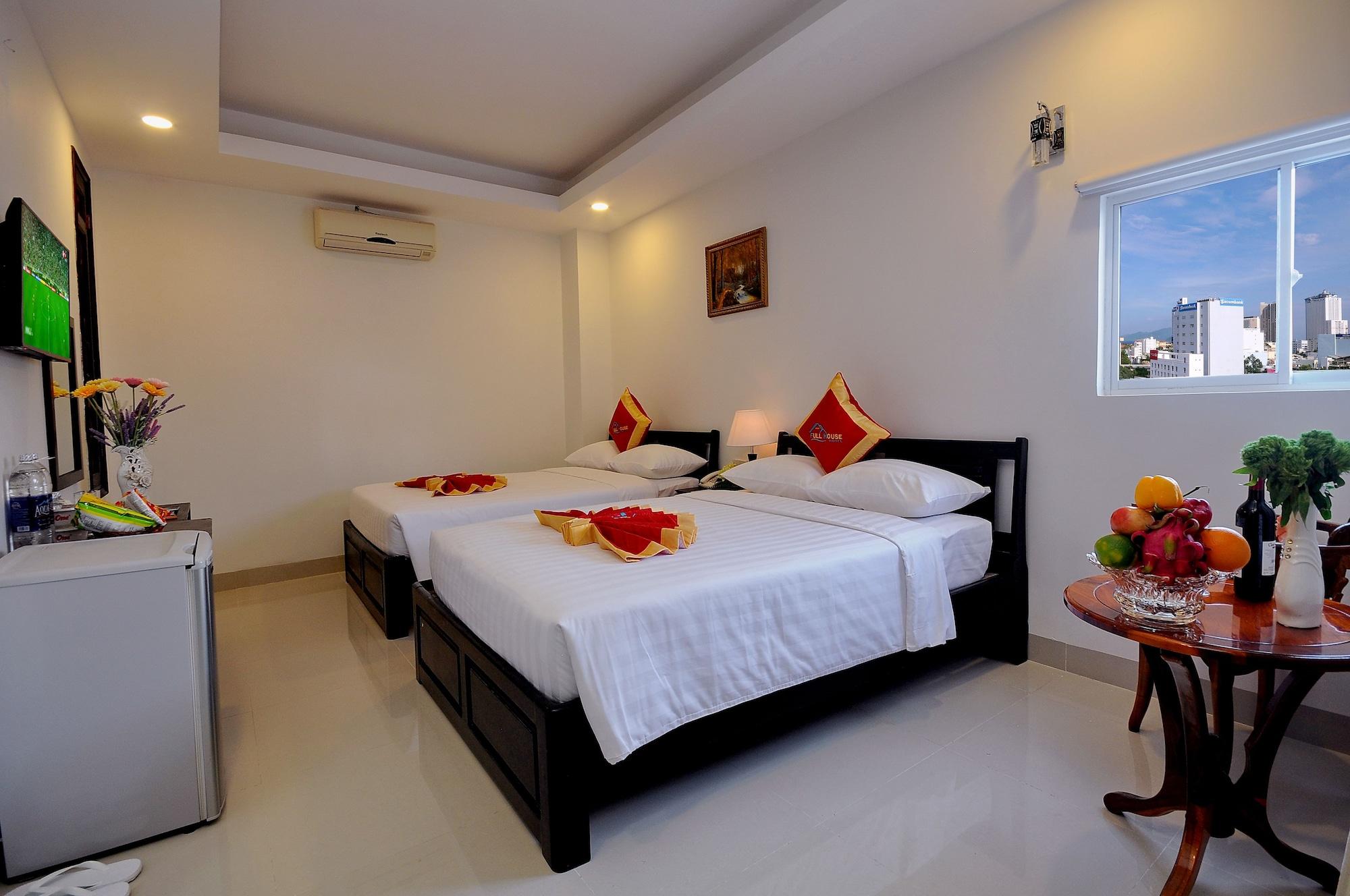 Full House Hotel Nha Trang Exterior photo
